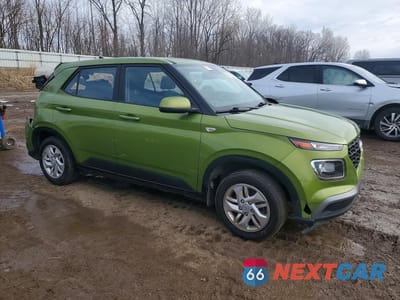 Czwarte zdjęcie samochodu z boku: 2022 HYUNDAI VENUE SE VIN:KMHRB8A34NU149385 - miniatura