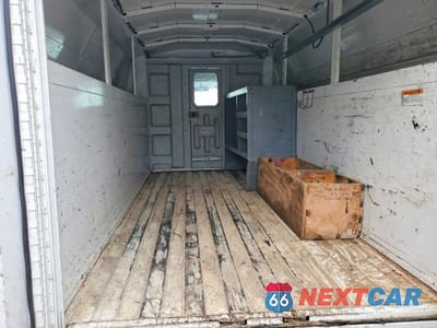 Zdjęcie 10 z 14 samochodu: 2018 CHEVROLET EXPRESS UTILITY / SERVICE TRUCK VIN:1GB0GRFG6J1246488 - miniatura