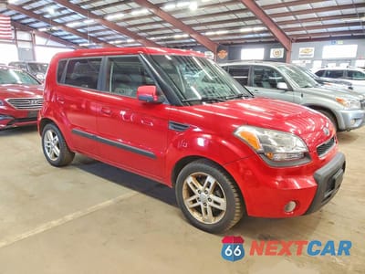 Czwarte zdjęcie samochodu z boku: 2010 KIA SOUL + VIN:KNDJT2A23A7168540 - miniatura