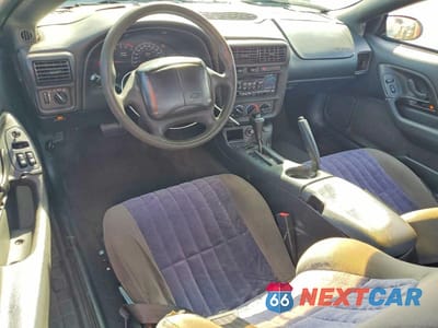 Zdjęcie 8 z 12 samochodu: 2002 CHEVROLET CAMARO VIN:2G1FP22K622116703 - miniatura