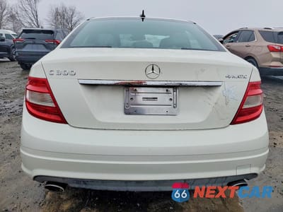 Zdjęcie 6 z 12 samochodu: 2009 MERCEDES-BENZ C 300 4MATIC VIN:WDDGF81X19F201543 - miniatura