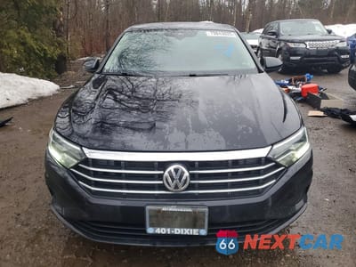 Piąte zdjęcie samochodu w środku: 2021 VOLKSWAGEN JETTA HIGHLINE 1.4 T VIN:3VWE57BU7MM040866 - miniatura