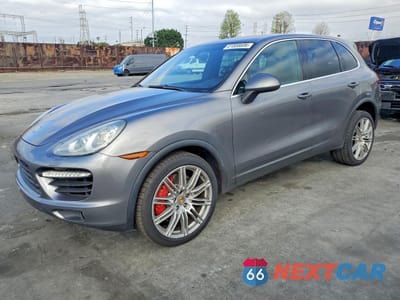 2011 PORSCHE CAYENNE TURBO WP1AC2A23BLA81809 - główne zdjęcie licytacji z USA - miniatura