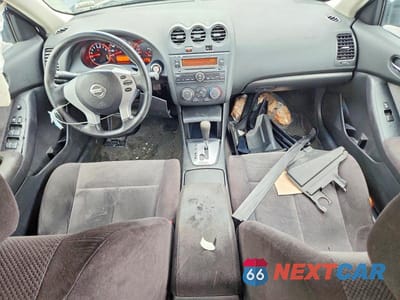 Zdjęcie 8 z 12 samochodu: 2007 NISSAN ALTIMA 2.5 VIN:1N4AL21E97C199193 - miniatura