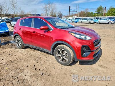 Czwarte zdjęcie samochodu z boku: 2020 KIA SPORTAGE LX VIN:KNDPM3AC4L7662673 - miniatura
