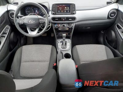 Zdjęcie 8 z 12 samochodu: 2021 HYUNDAI KONA SE VIN:KM8K1CAA7MU660772 - miniatura