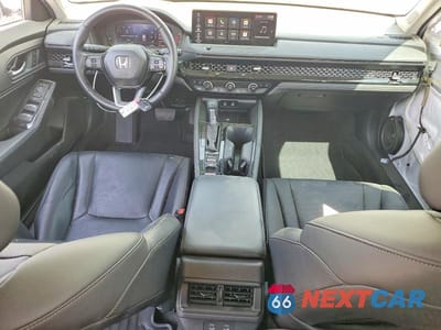 Zdjęcie 8 z 12 samochodu: 2024 HONDA ACCORD TOURING HYBRID VIN:1HGCY2F81RA012844 - miniatura