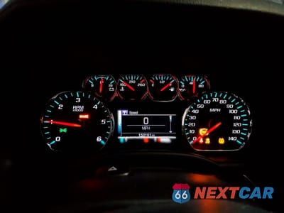 Zdjęcie 9 z 12 samochodu: 2018 GMC YUKON XL K1500 SLT VIN:1GKS2GKC3JR158773 - miniatura