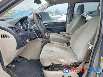 Zdjęcie 7 z 13 samochodu: 2013 DODGE GRAND CARAVAN SE VIN:2C4RDGBG7DR710068 - miniatura