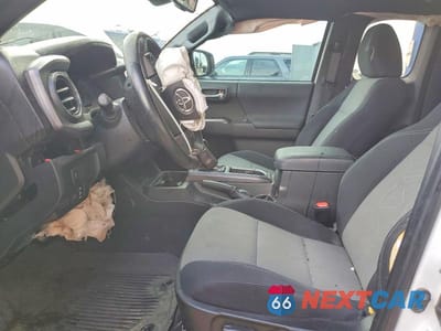 Zdjęcie 7 z 12 samochodu: 2021 TOYOTA TACOMA TRD OFF-ROAD VIN:3TYSZ5AN4MT046833 - miniatura