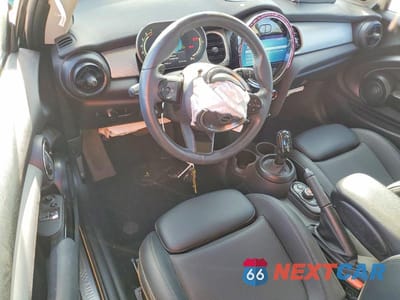 Zdjęcie 8 z 13 samochodu: 2022 MINI COOPER S VIN:WMW53DH09N2P70764 - miniatura