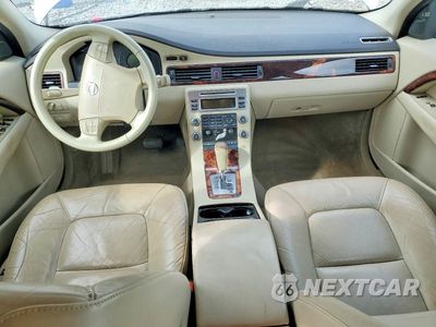 Zdjęcie 8 z 12 samochodu: 2008 VOLVO V70 3.2 VIN:YV1BW982381055155 - miniatura