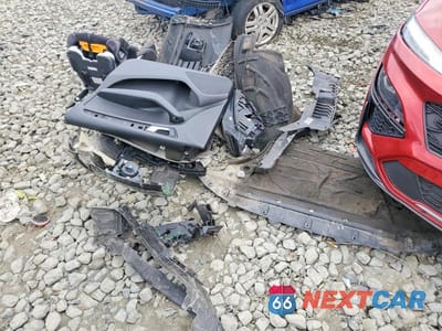 Zdjęcie 12 z 13 samochodu: 2016 AUDI Q5 PREMIUM VIN:WA1C2AFP8GA122296 - miniatura
