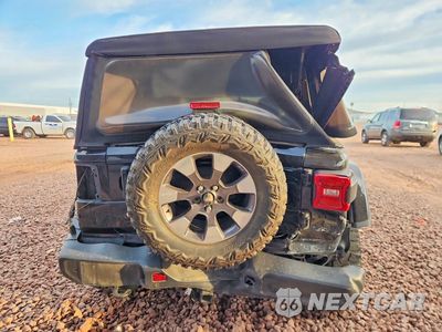 Zdjęcie 6 z 13 samochodu: 2018 JEEP WRANGLER UNLIMITED SAHARA VIN:1C4HJXEG7JW231202 - miniatura