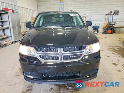 Piąte zdjęcie samochodu w środku: 2018 DODGE JOURNEY SE VIN:3C4PDCAB0JT443936 - miniatura