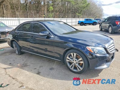 Czwarte zdjęcie samochodu z boku: 2015 MERCEDES-BENZ C 300 4MATIC VIN:55SWF4KB8FU089730 - miniatura