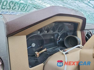 Zdjęcie 9 z 12 samochodu: 2011 FORD F250 SUPER DUTY VIN:1FT7W2BTXBEA55268 - miniatura