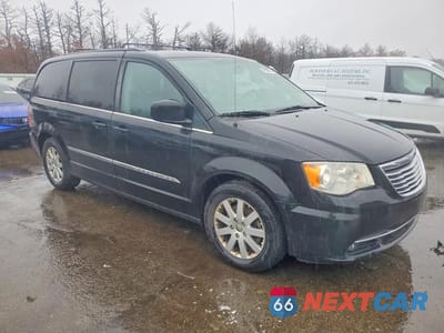 Czwarte zdjęcie samochodu z boku: 2014 CHRYSLER TOWN & COUNTRY VIN:2C4RC1BG2ER381913 - miniatura