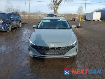 Piąte zdjęcie samochodu w środku: 2021 HYUNDAI ELANTRA SEL VIN:KMHLM4AG7MU087636 - miniatura