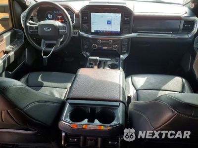 Zdjęcie 8 z 12 samochodu: 2022 FORD F150 LARIAT VIN:1FTFW1E81NKE18530 - miniatura