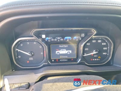 Zdjęcie 9 z 12 samochodu: 2022 GMC SIERRA K2500 AT4 VIN:1GT49PE74NF199967 - miniatura