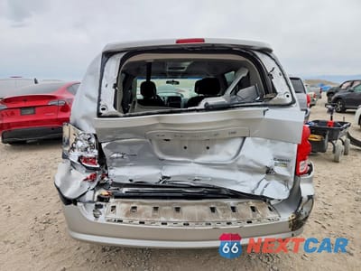 Zdjęcie 6 z 12 samochodu: 2011 DODGE GRAND CARAVAN CREW VIN:2D4RN5DG1BR660329 - miniatura