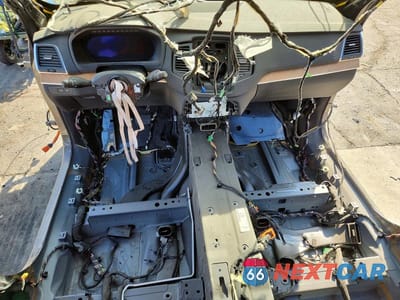 Zdjęcie 8 z 12 samochodu: 2025 VOLVO XC90 CORE VIN:YV4H60PJ0S1322650 - miniatura