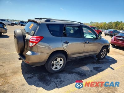 Trzecie zdjęcie samochodu z tyłu: 2011 TOYOTA RAV4 BASE VIN:2T3ZF4DV2BW076837 - miniatura