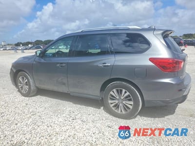 Drugie zdjęcie samochodu z przodu: 2019 NISSAN PATHFINDER SV VIN:5N1DR2MN3KC634991 - miniatura