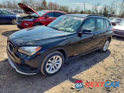 2015 BMW X1 XDRIVE28I WBAVL1C55FVY30816 - główne zdjęcie licytacji z USA - miniatura