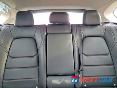 Zdjęcie 10 z 12 samochodu: 2019 MAZDA CX-5 GRAND TOURING VIN:JM3KFBDM5K1639530 - miniatura