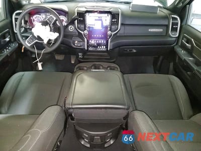 Zdjęcie 8 z 13 samochodu: 2025 RAM 2500 BIG HORN VIN:3C6UR5DJ2SG576279 - miniatura