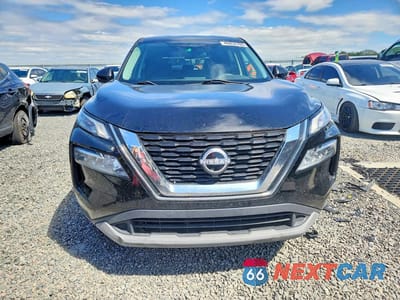 Piąte zdjęcie samochodu w środku: 2022 NISSAN ROGUE SV VIN:5N1BT3BAXNC698397 - miniatura