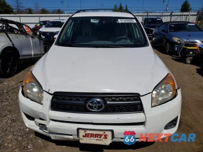 Piąte zdjęcie samochodu w środku: 2012 TOYOTA RAV4 BASE VIN:2T3BF4DV5CW267204 - miniatura