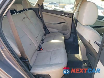 Zdjęcie 11 z 12 samochodu: 2021 HYUNDAI TUCSON VALUE VIN:KM8J3CA40MU298820 - miniatura