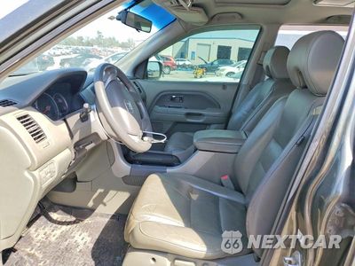 Zdjęcie 7 z 13 samochodu: 2006 HONDA PILOT EX VIN:2HKYF18666H525530 - miniatura