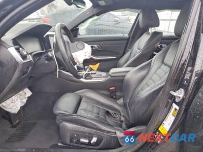 Zdjęcie 7 z 13 samochodu: 2019 BMW 330XI VIN:WBA5R7C57KFH15398 - miniatura