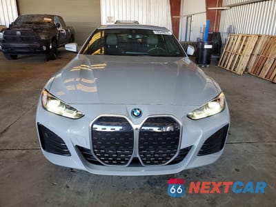 Piąte zdjęcie samochodu w środku: 2024 BMW I4 EDRIVE 35 VIN:WBY43AW05RFR98855 - miniatura