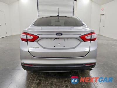 Zdjęcie 6 z 12 samochodu: 2015 FORD FUSION S VIN:3FA6P0G71FR153459 - miniatura