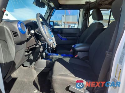 Zdjęcie 7 z 13 samochodu: 2016 JEEP WRANGLER UNLIMITED SPORT VIN:1C4BJWDG2GL209801 - miniatura