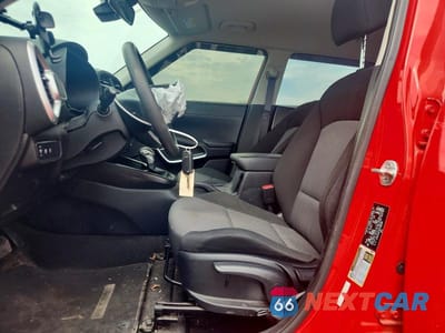 Zdjęcie 7 z 13 samochodu: 2023 KIA SOUL LX VIN:KNDJ23AU9P7189489 - miniatura