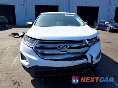 Piąte zdjęcie samochodu w środku: 2017 FORD EDGE SE VIN:2FMPK4G92HBC61642 - miniatura