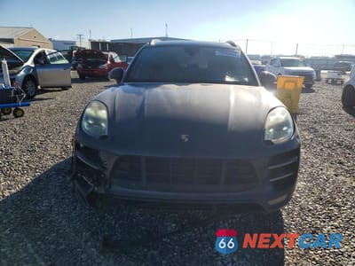 Piąte zdjęcie samochodu w środku: 2017 PORSCHE MACAN TURBO VIN:WP1AF2A55HLB62076 - miniatura