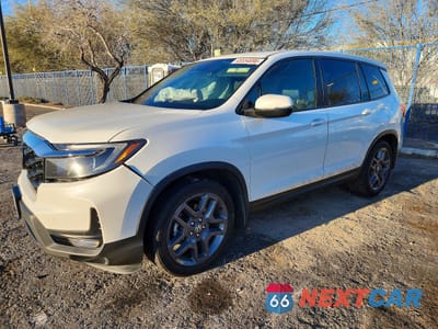 2022 HONDA PASSPORT EXL 5FNYF7H50NB005542 - główne zdjęcie licytacji z USA - miniatura