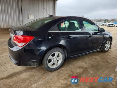 Trzecie zdjęcie samochodu z tyłu: 2015 CHEVROLET CRUZE LT VIN:1G1PC5SB0F7266113 - miniatura