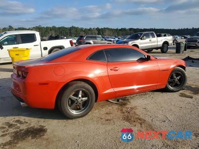 Trzecie zdjęcie samochodu z tyłu: 2010 CHEVROLET CAMARO SS VIN:2G1FK1EJ4A9144744 - miniatura