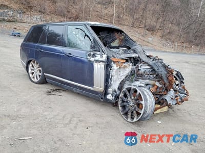 Czwarte zdjęcie samochodu z boku: 2017 LAND ROVER RANGE ROVER SUPERCHARGED VIN:SALGS2FE2HA329417 - miniatura