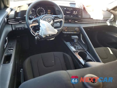 Zdjęcie 8 z 12 samochodu: 2023 HYUNDAI ELANTRA HYBRID BLUE VIN:KMHLM4AJ7PU051218 - miniatura
