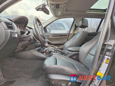 Zdjęcie 7 z 13 samochodu: 2015 BMW X1 XDRIVE35I VIN:WBAVM5C54FVV94728 - miniatura