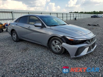 Czwarte zdjęcie samochodu z boku: 2025 HYUNDAI ELANTRA SE VIN:KMHLL4DG9SU969435 - miniatura